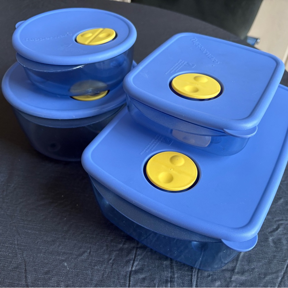 Tupperware Rock N Serve Microwavable Food Containers - Picture 2 of 7